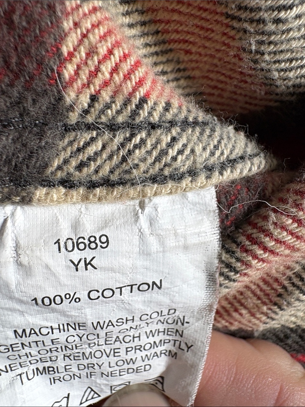 Filson Heavyweight Twill Cotton Flannel Shirt - Picture 8 of 9